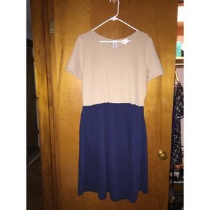 LuLaRoe Amelia Dress tan/Navy size 2Xl